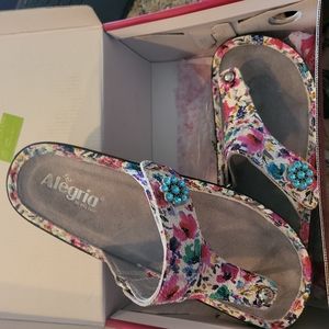 Alegria by PG Lite Carina Flip-flops in Perenni Crackle size 41